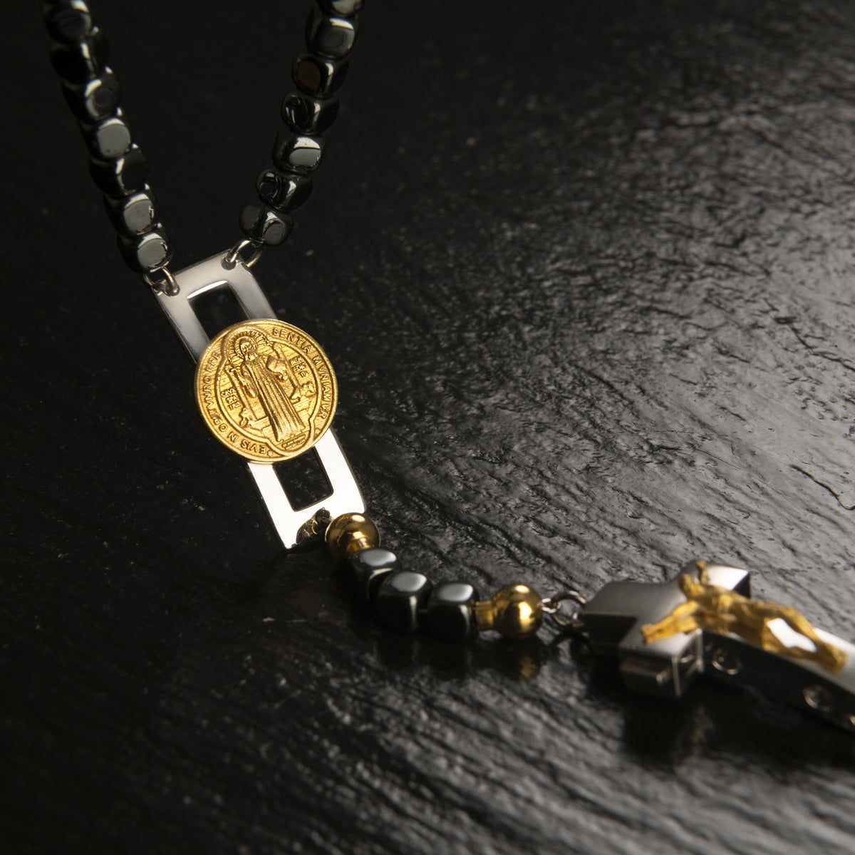 ROSALET® DEVOZIONALE - PERLE QUADRATE IN EMATITE LUCIDA