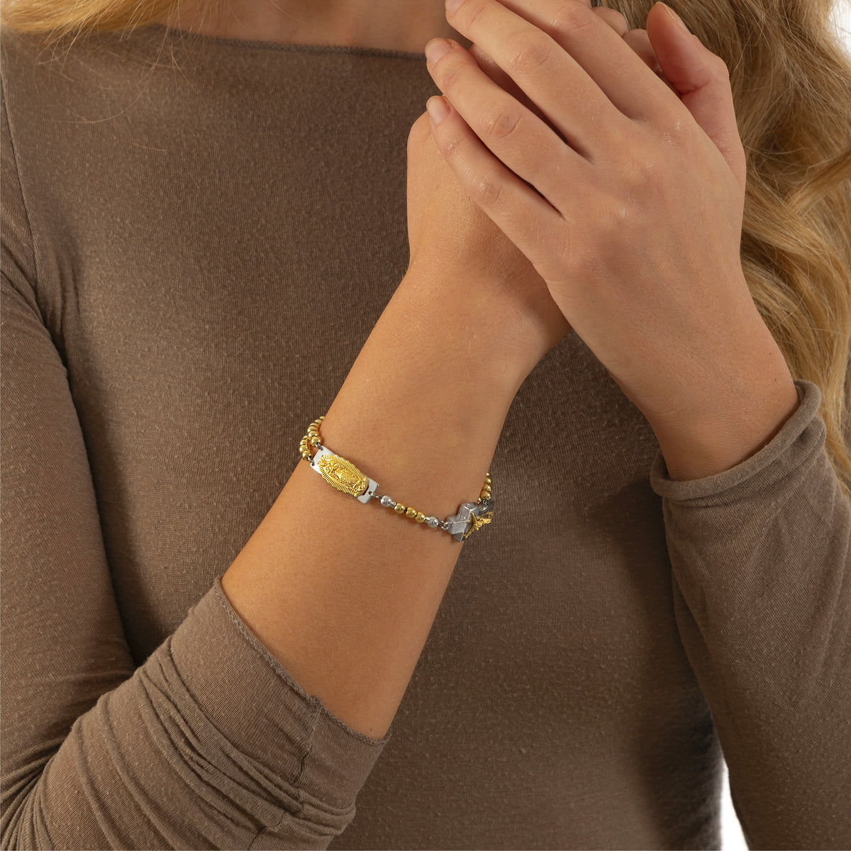 DEVOTIONAL ROSALET GOLD BEADS