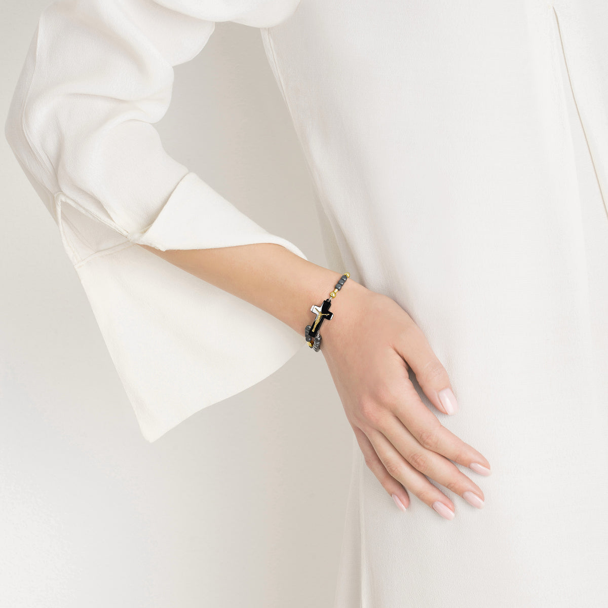ROSALET® BLACK PVD - SQUARE MATTE HEMATITE BEADS, GOLD PATER, TRADITIONAL - Ghirelli Srl - ROW