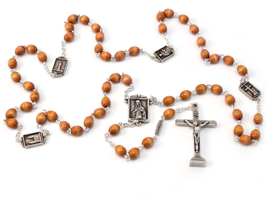 Medjugorje Rosary, Sacred Spaces, Wood