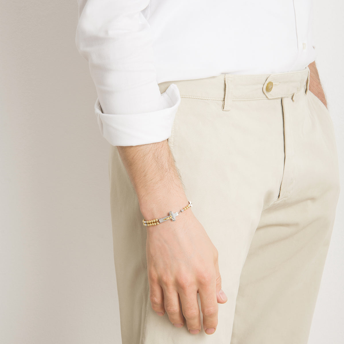 Modern Rosalet bracelet with Miraculous Medal centerpiece