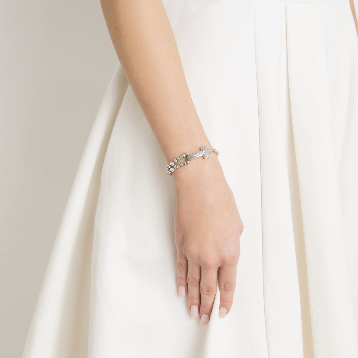 Elegant Rosalet bracelet with rhodium finish and zircon accents